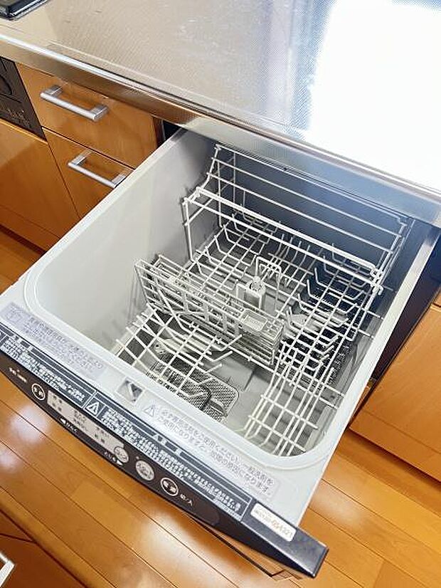 食器洗乾燥機付で忙しい毎日の家事をサポートします。