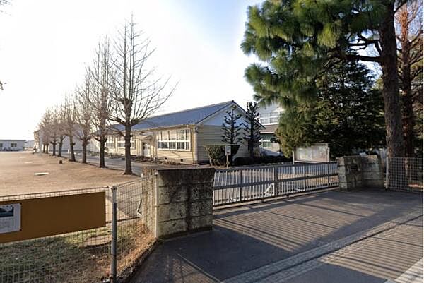 detached 茨城県常総市内守谷町きぬの里３丁目
地図を見る