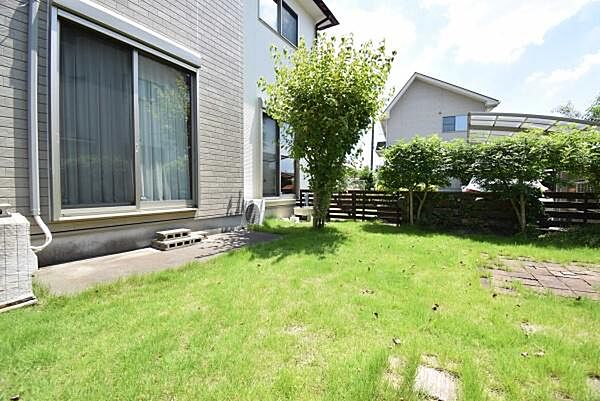 detached 茨城県常総市内守谷町きぬの里３丁目
地図を見る