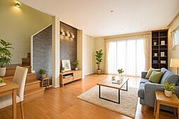 つくば市花園 5SLDKのリビング/ダイニング