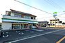 周辺：ファミリーマート土浦菅谷店まで400m、24時間営業で日々の生活に便利なコンビニ。