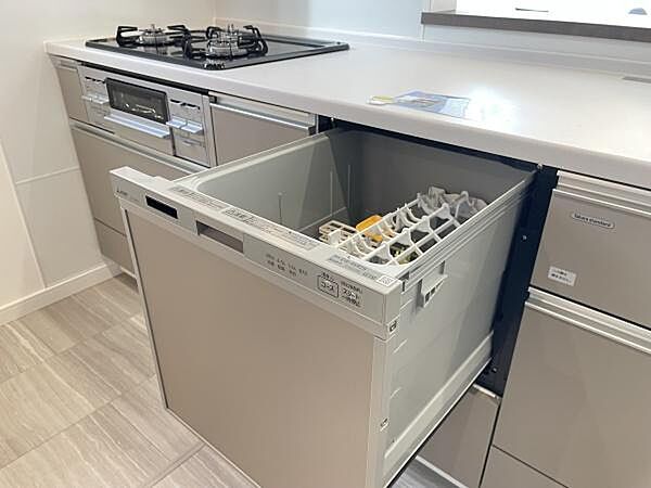 食器洗い乾燥機付きで、家事の時短に！