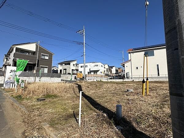 この土地にどんな家を建てようか、ご家族の会話が弾みますね～！
