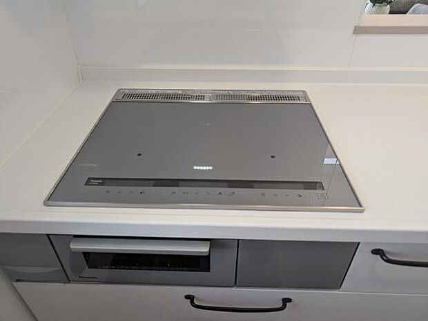 IHクッキングヒーターで効率よく調理ができます♪