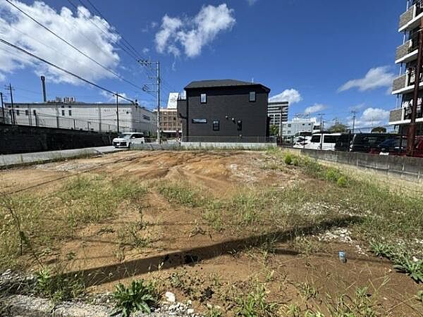 建築条件なし！お好きなハウスメーカー・工務店で理想の住まいを実現できます。