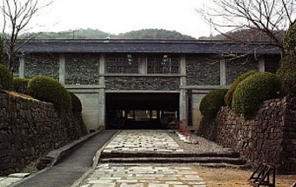 紀伊風土記の丘まで450m、紀伊風土記の丘
