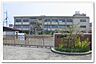 周辺：和歌山市立楠見小学校まで225m