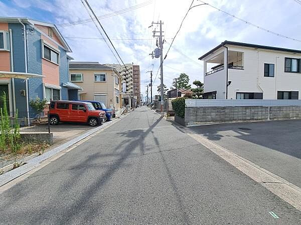 メッサオークワ高松店まで約876ｍ（徒歩約10分）