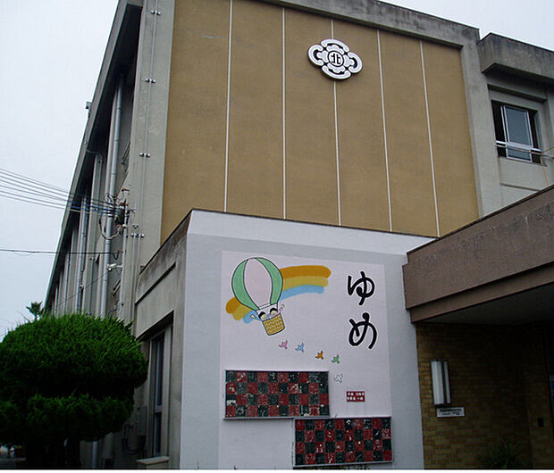 和歌山市立四箇郷北小学校まで1194m