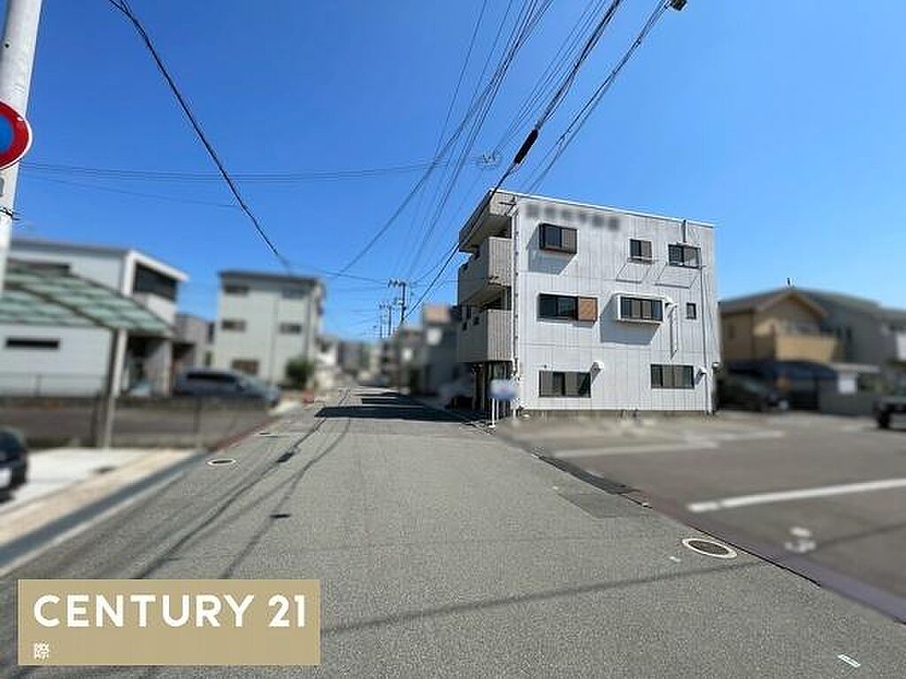 commercial 和歌山県和歌山市南甚五兵衛丁