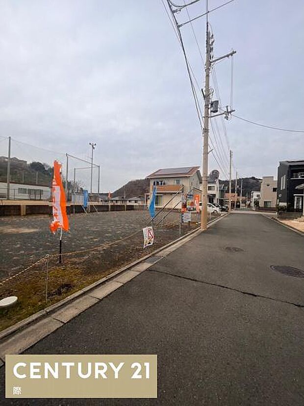 藤戸台小学校至近（740m）徒歩9分、お子さまを育むのに向いた立地です