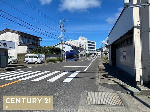ドラッグセイムス串本桟橋店まで約徒歩3分（約190ｍ）