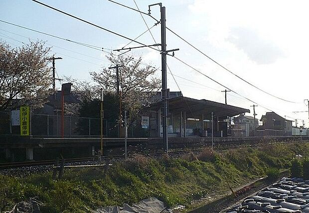 紀伊小倉駅(JR 和歌山線)まで419m