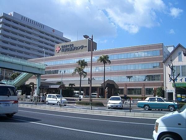日本赤十字社和歌山医療センターまで1328m