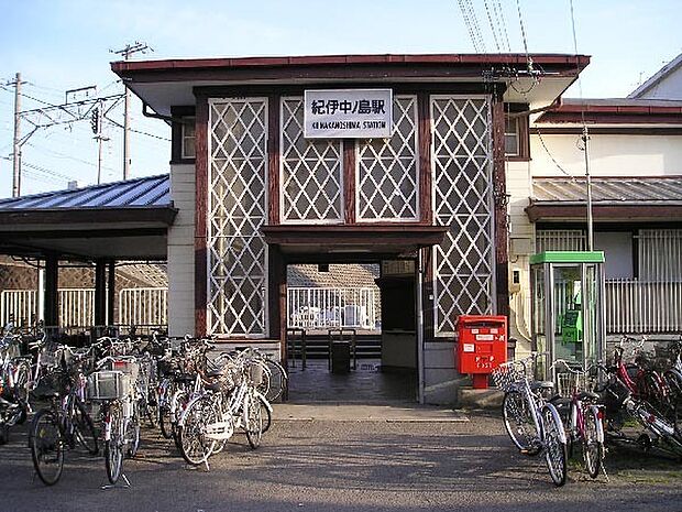 紀伊中ノ島駅(JR 阪和線)まで361m
