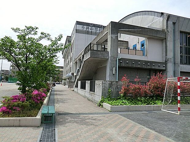 川崎市立今井中学校　850m　 