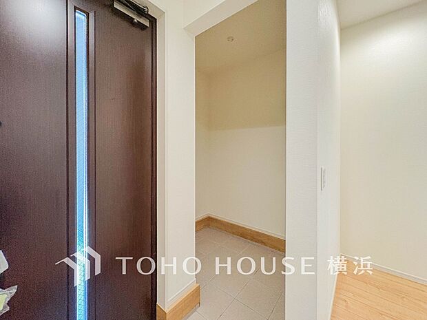 シューズインクローゼット完備でたくさんの靴をしっかり収納。