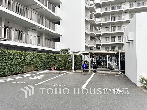 バイク置き場も...