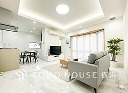 渋谷区東2丁目　恵比寿駅 2SLDKのリビング/ダイニング