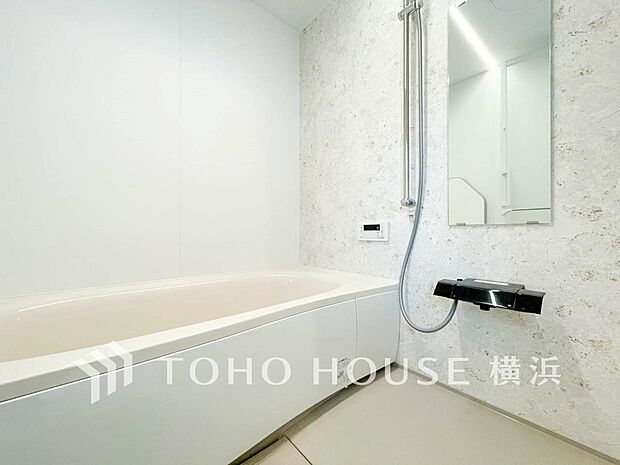 快適な使い心地とゆとりある空間が1日の疲れを解きほぐすバスルーム。