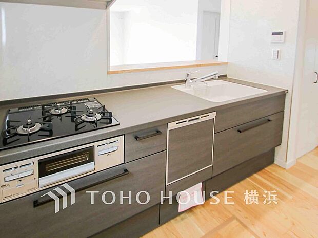 快適な日常を支える機能性と強さがひとつになったキッチンです。