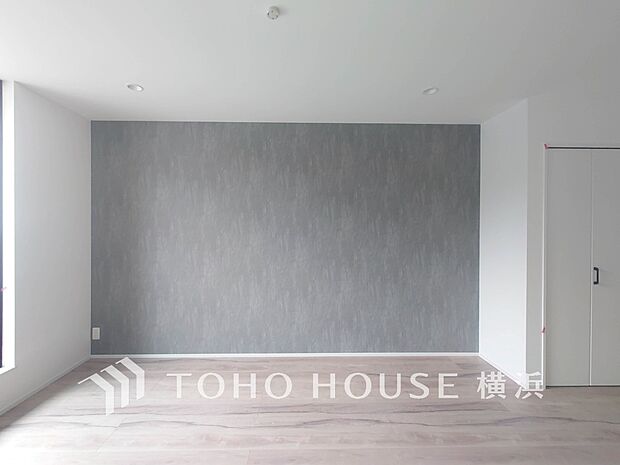 あたたかい日差しがたっぷり降り注ぐLDKは自然と家族の顔があかるい笑顔に。