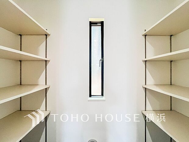 住まいの快適性を左右する収納は欲しい場所に使い勝手のよい収納を確保しています。(3号棟)