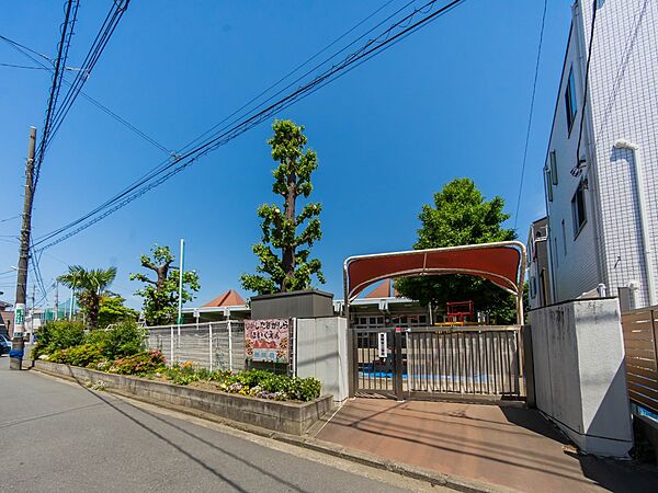 横浜市東滝頭保育園　650m　甘えや、怒り、だだこね、喜びなど、自由に表現でき、それをちゃんと受け止めてくれる大人がいる環境。