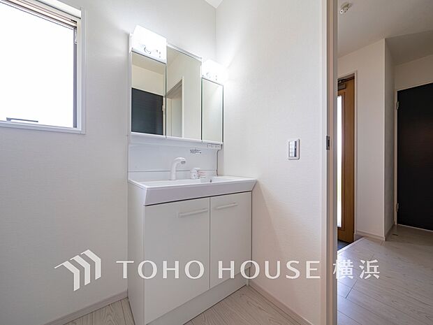 一日の始まりと終わりを心地よく演出してくれる、多彩な機能が備えられたパウダールーム。