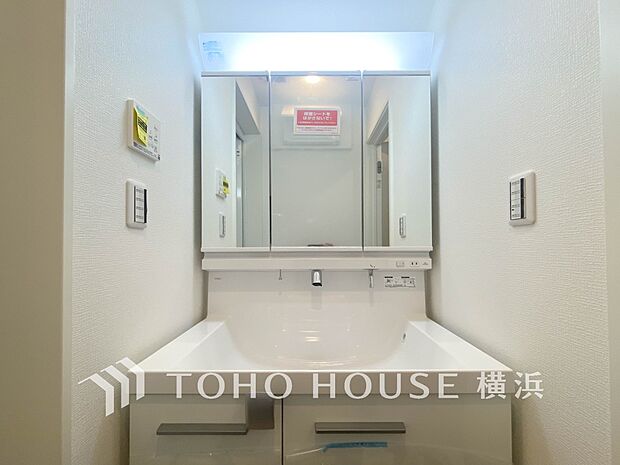 ご家族の1日が始まり、1日の終わりを締めくくる洗面空間。