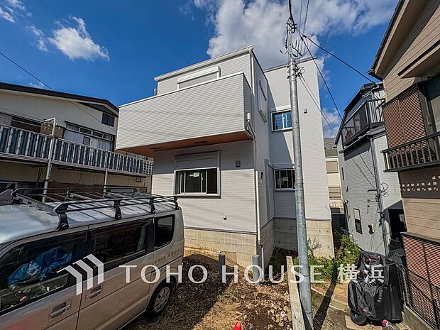 時間のゆとりと空間、爽やかな陽光がもたらす光と風を贅沢なまでに感じる暮らしが始まります。