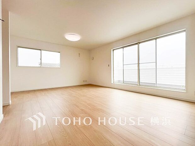 集いの場、憩いの場としての快適性を求めたやすらぎの空間です。