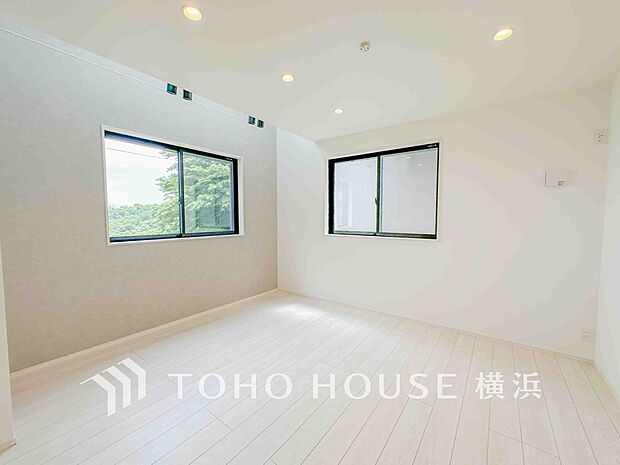 家族と過ごす時間を大切にしたい方にぴったりの明るくゆとりある住空間です。