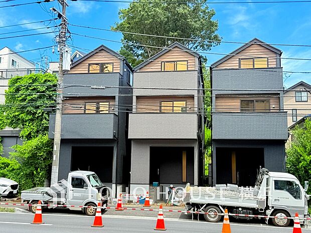 敷地内に駐車スペースがあると、日々の暮らしのをスムーズに運ぶ事が出来ます。