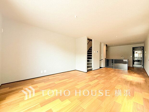 ご家族やお客様との時間など、多くの時を刻む空間。