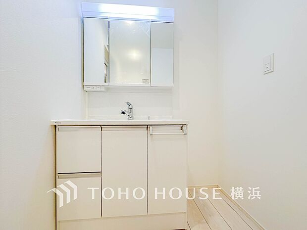 ご家族の1日が始まり、1日の終わりを締めくくる洗面空間。