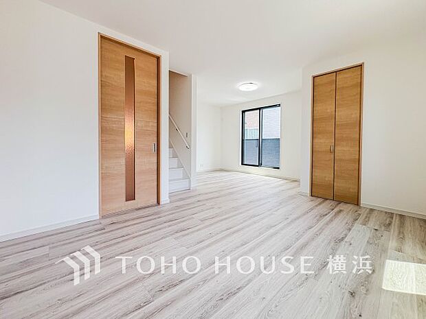 家族と過ごす時間を大切にしたい方にぴったりの明るくゆとりある住空間です。