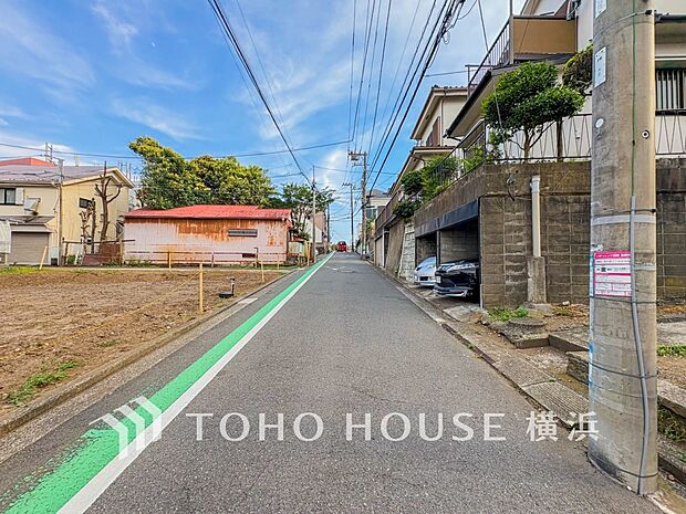 爽やかな陽光がもたらす光と風を贅沢なまでに感じる暮らしが始まります。(2025年7月撮影)