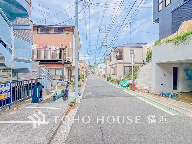 穏やかな住環境で子育てファミリーにもおすすめです。(2025年8月撮影)