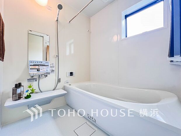 一日の疲れが癒される優雅な時間を堪能できるゆとりあるバスルームです。