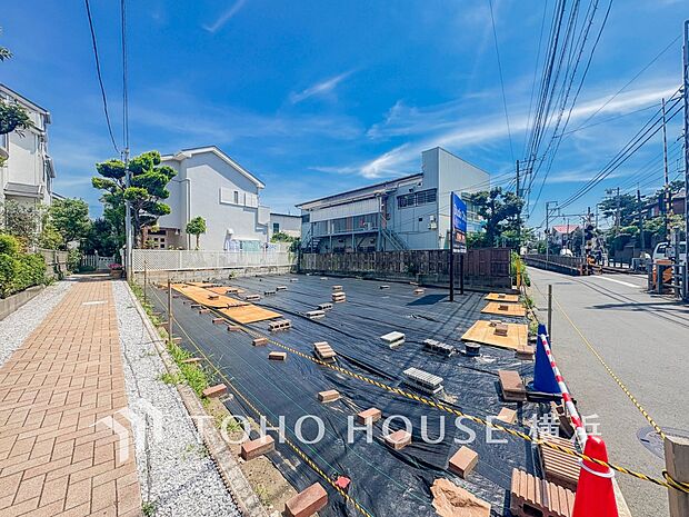 季節の移ろいを身近に感じる、自然豊かで閑静な住宅地で快適な毎日を。