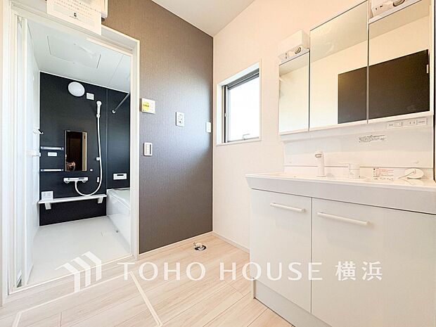 一日の始まりと終わりを心地よく演出してくれる、多彩な機能が備えられたパウダールーム。