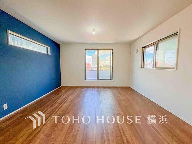 開放感あるリビングダイニング。ご家族とのんびりしたひと時を過ごせますね。