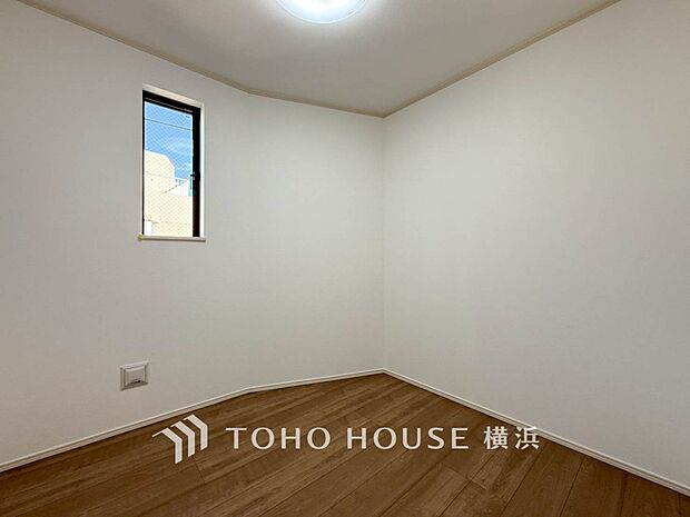 子供部屋や書斎にちょうどよい広さになっています。自分時間を快適に過ごすプライベートルーム。