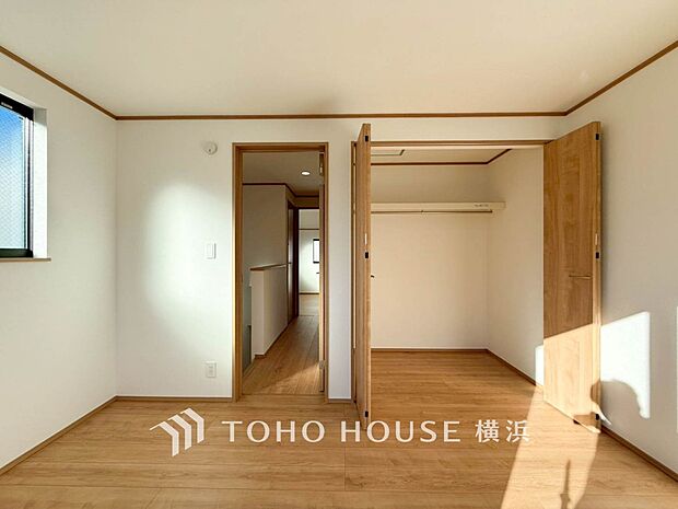 住まいの快適性を左右する収納は欲しい場所に使い勝手のよい収納を確保しています。 A号棟