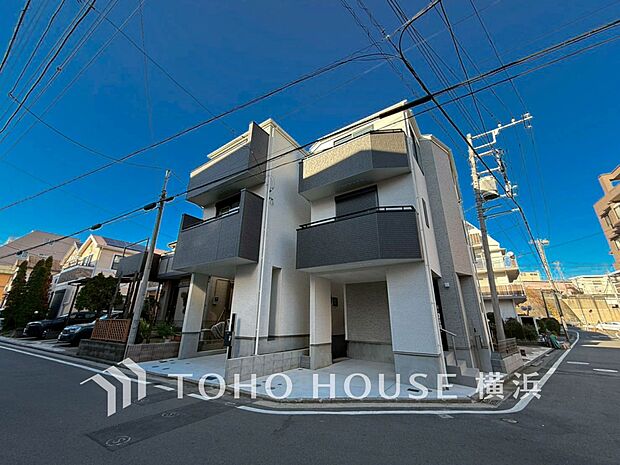 暖かな陽光と爽やかな風がハーモニーを奏でる上質な空間を愉しむ暮らし。