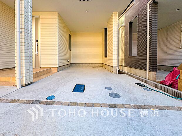 敷地内に駐車スペースがあると、日々の暮らしのをスムーズに運ぶ事が出来ます。