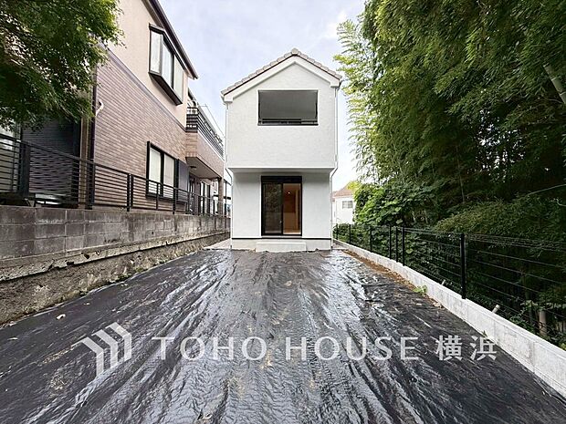 時間のゆとりと空間、爽やかな陽光がもたらす光と風を贅沢なまでに感じる暮らしが始まります。