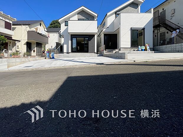 子育て環境、生活利便に優れた住環境に立地し、ゆとりある生活が送れます。