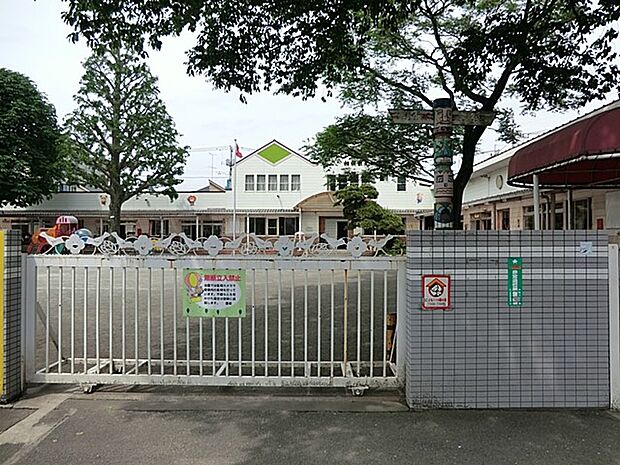 認定こども園 相模栄光幼稚園　1200m　創立50年を迎えた幼稚園。一人ひとりの持っている能力を大切に伸ばしていく保育をしています。 
